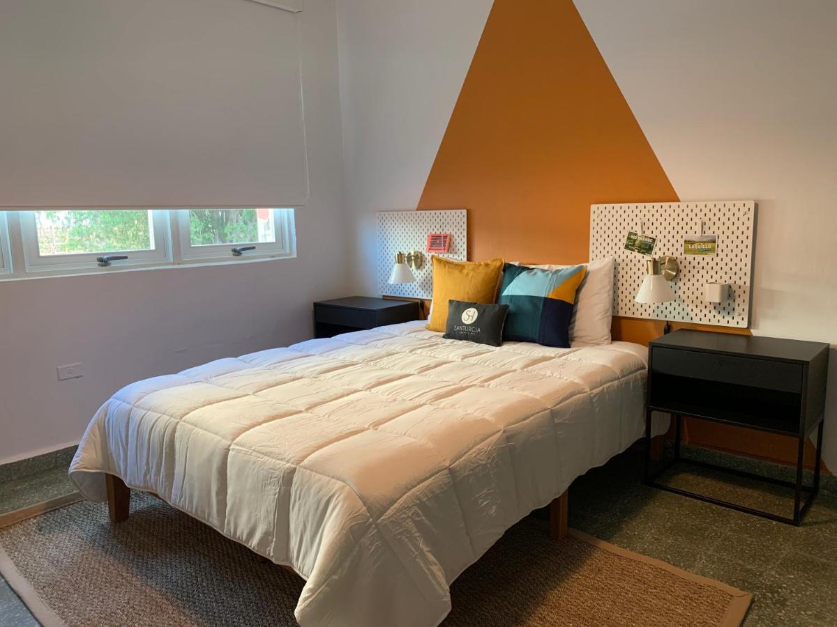 Santurcia Hostal